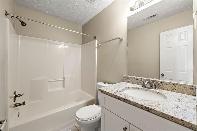 full bathroom featuring shower / bathtub combination, visible vents, toilet, vanity, and a textured ceiling