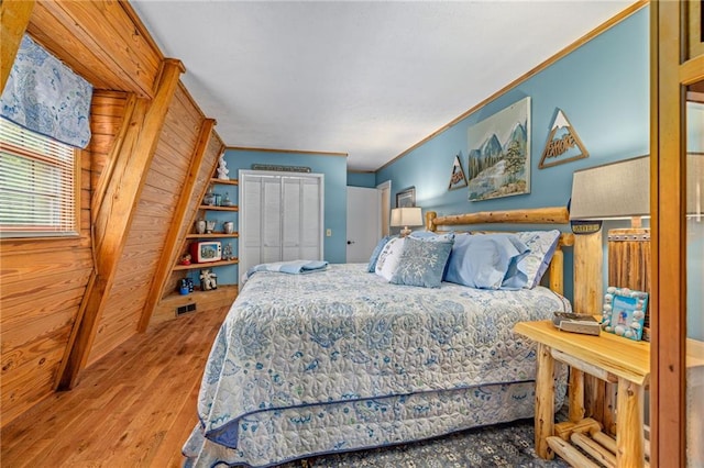 259 Eagle Chase Cir, Dillard, GA 30537 - bedroom with wood finished floors and ornamental molding