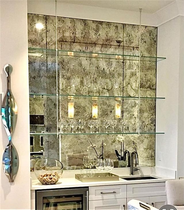 434 Beachwood Dr, Cornelia, GA 30531 - indoor wet bar with wine cooler