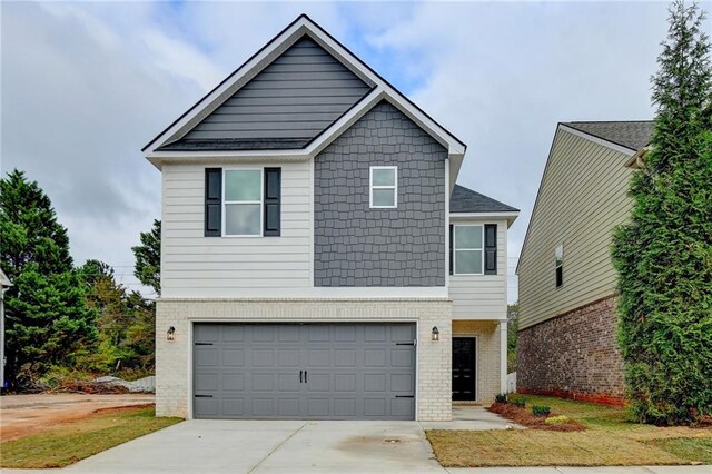 view of front of house featuring a garage