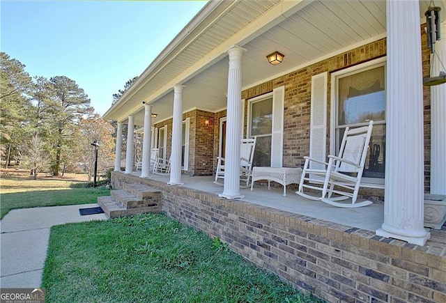 19 Quimby Jackson Rd, Newnan, GA 30263 - covered porch with a yard