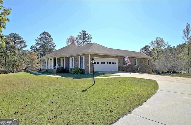 19 Quimby Jackson Rd, Newnan, GA 30263 - ranch-style home with driveway, a front lawn, a garage, and brick siding
