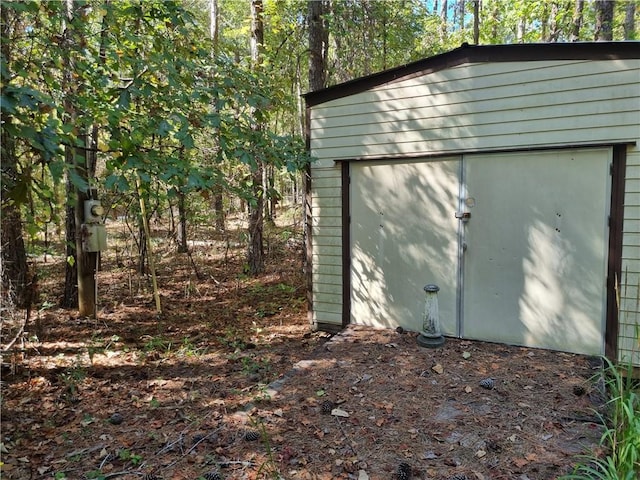 19 Quimby Jackson Rd, Newnan, GA 30263 - view of garage