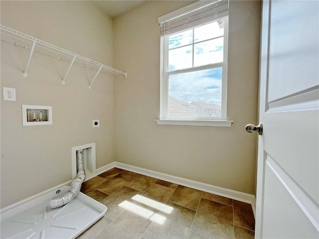 5119 Aylesbury Ct, Hoschton, GA 30548 - clothes washing area featuring electric dryer hookup, hookup for a washing machine, baseboards, and laundry area