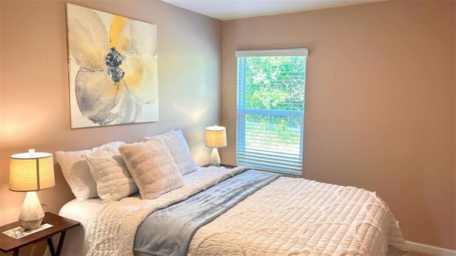 473 Broder Farms Dr, Stockbridge, GA 30281 - bedroom featuring baseboards