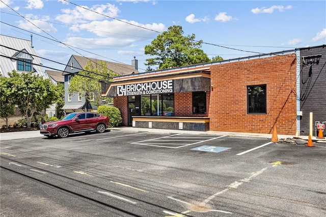 2067 Telfair Cir Unit A & B, Atlanta, GA 30324 - view of commercial property featuring uncovered parking