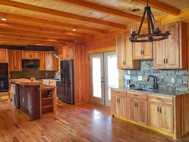 196 Mountain Trce, Ellijay, GA 30540 - view of yard with a forest view