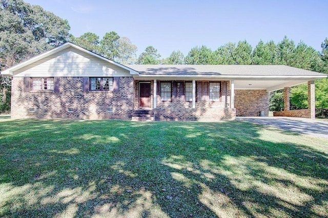 single story home featuring a front lawn and a carport