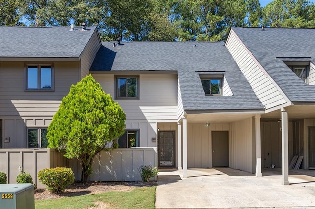 view of front of house with a carport