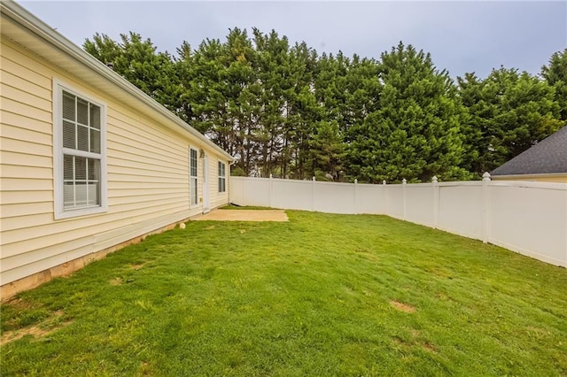 view of yard with fence