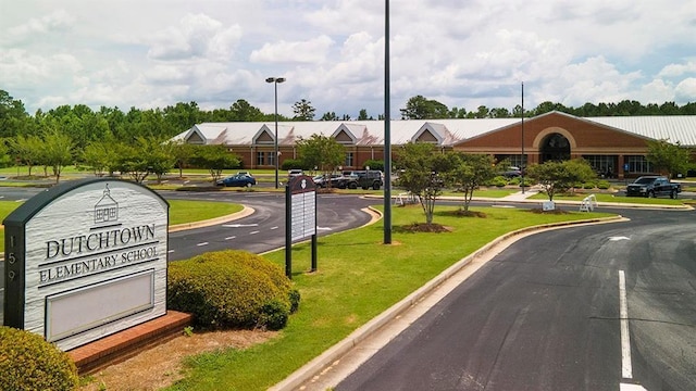 113 Canal St, Hampton, GA 30228 - view of asphalt street with curbs