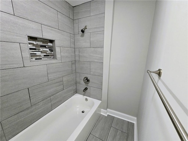 1753 Cahoon St SW, Atlanta, GA 30310 - bathroom with baseboards and shower / washtub combination
