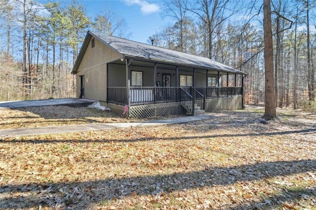 view of front of home featuring a porch