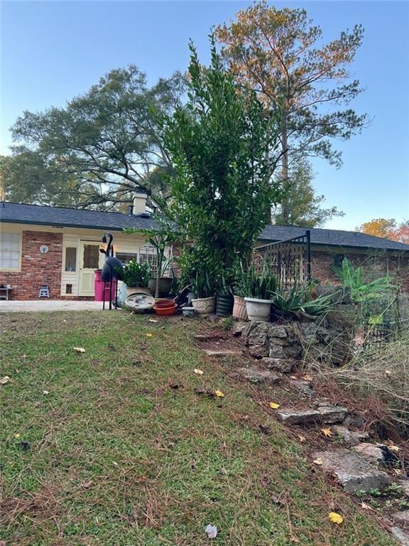 1017 Clifton Dr, Macon, GA 31204 - view of green lawn