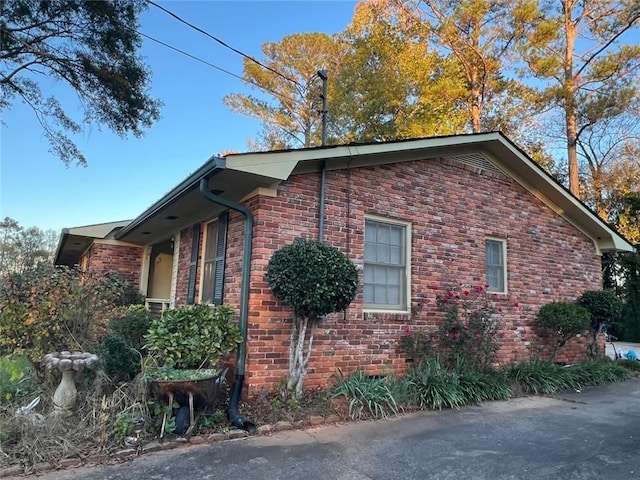 1017 Clifton Dr, Macon, GA 31204 - view of side of home with brick siding