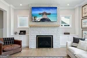247 Widener Way, Peachtree City, GA 30269 - living room featuring wood finished floors and recessed lighting