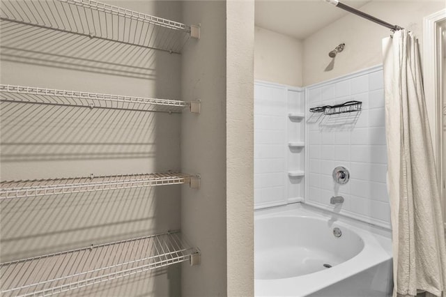 10786 Wheeler Trce, Hampton, GA 30228 - full bath with shower / tub combo with curtain