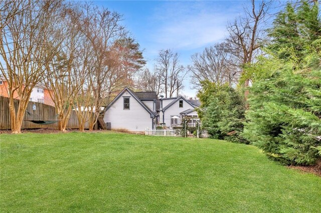 view of yard featuring fence