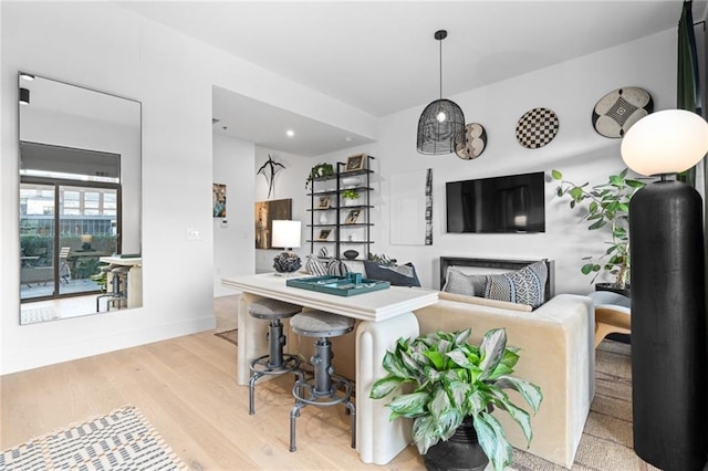 567 Ponce De Leon Ave NE Unit 606, Atlanta, GA 30308 - living area featuring wood finished floors and baseboards