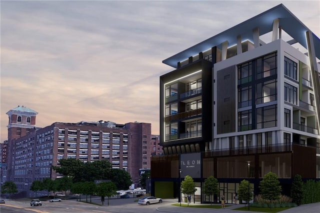 567 Ponce De Leon Ave NE Unit 606, Atlanta, GA 30308 - view of property at dusk