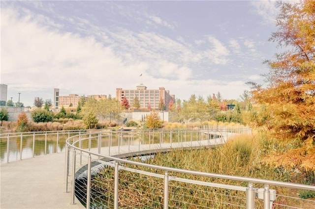 567 Ponce De Leon Ave NE Unit 606, Atlanta, GA 30308 - surrounding community with a water view