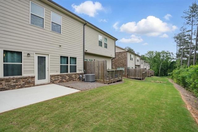 1360 Sugar Glen Ct, Lawrenceville, GA 30044 - view of yard with a patio area and cooling unit
