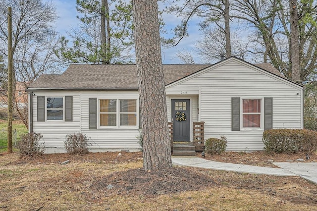 view of front of property