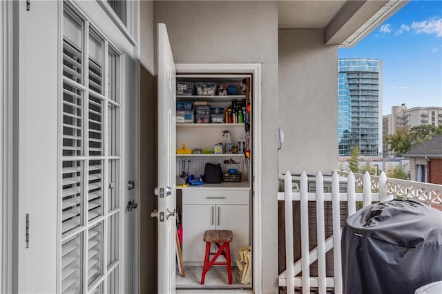 balcony with a grill