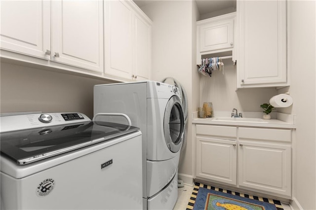4789 Crest Park Ln, Marietta, GA 30068 - washroom featuring separate washer and dryer and cabinet space