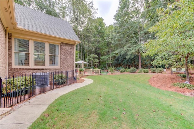 view of yard featuring fence