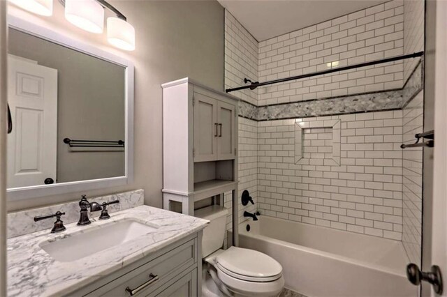 521 Crabapple Rd, Clarkesville, GA 30523 - full bath featuring toilet, vanity, and shower / bathtub combination
