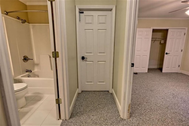 521 Crabapple Rd, Clarkesville, GA 30523 - bathroom with crown molding, toilet, shower / tub combination, baseboards, and carpet floors