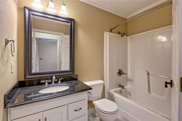 521 Crabapple Rd, Clarkesville, GA 30523 - full bath featuring crown molding, toilet, vanity, and shower / bathtub combination