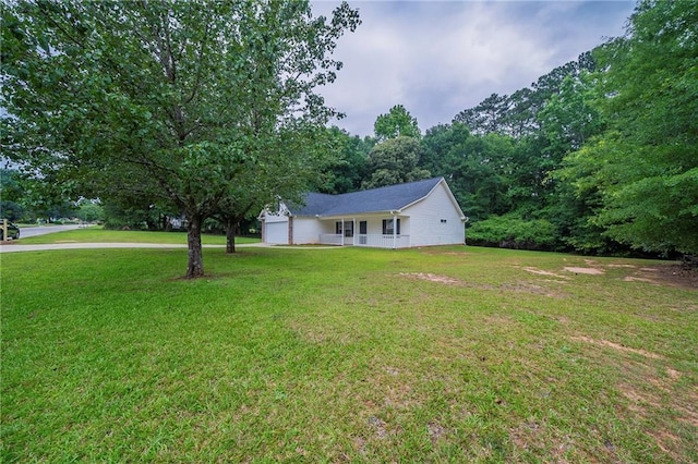40 Heather Woods Ct, Covington, GA 30016 - single story home featuring a front yard and a garage
