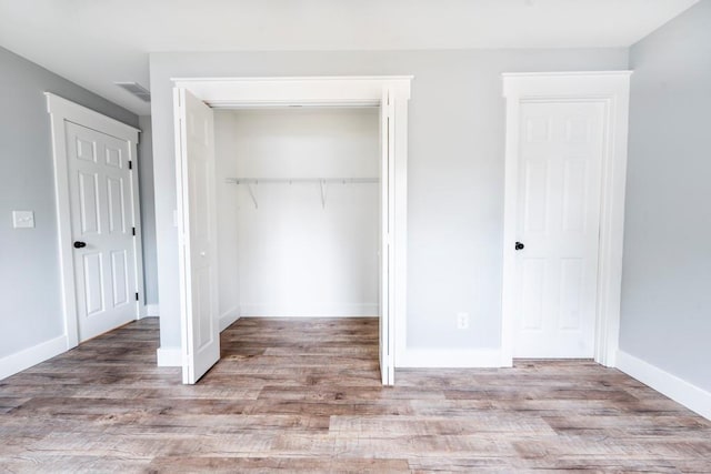 closet with visible vents