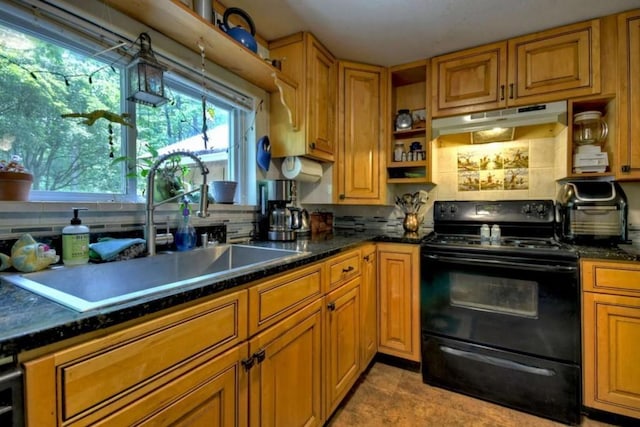 kitchen featuring black / electric stove, under cabinet range hood, a sink, tasteful backsplash, and open shelves