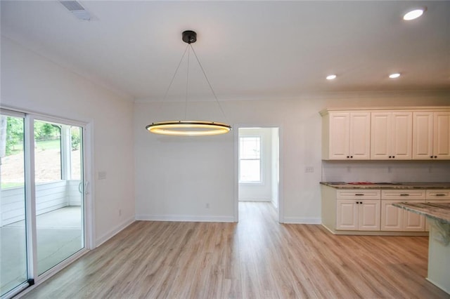 5354 Shadow Walk Way, Gainesville, GA 30507 - kitchen featuring light wood finished floors, baseboards, hanging light fixtures, recessed lighting, and light stone counters