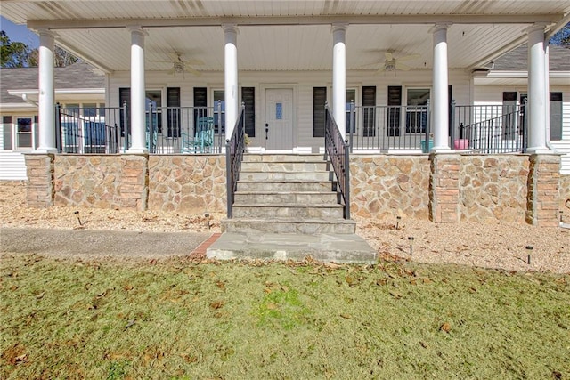 view of front facade featuring covered porch