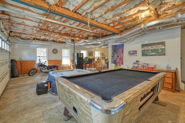 playroom featuring billiards