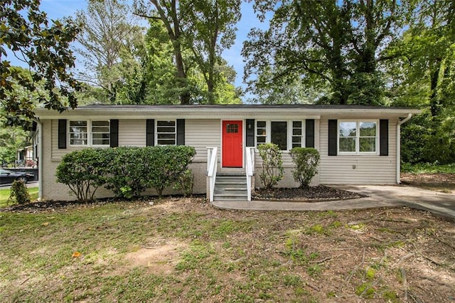 3294 Renault Rd SE, Atlanta, GA 30354 - ranch-style home featuring entry steps