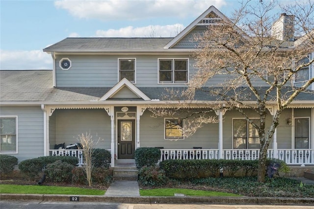 view of front facade with covered porch