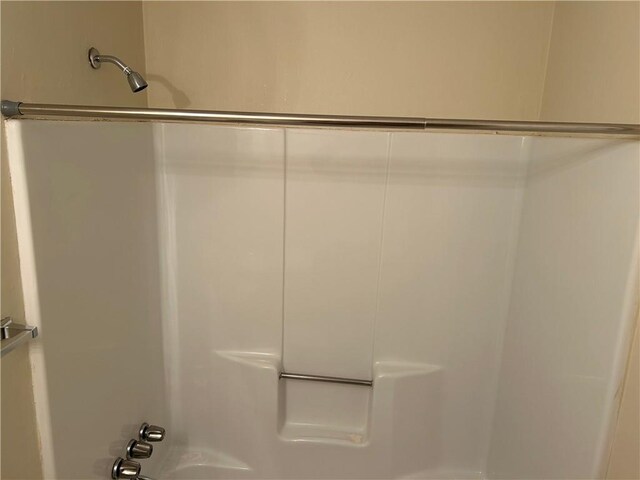 1106 Hardy Cir, Dallas, GA 30157 - view of full bath