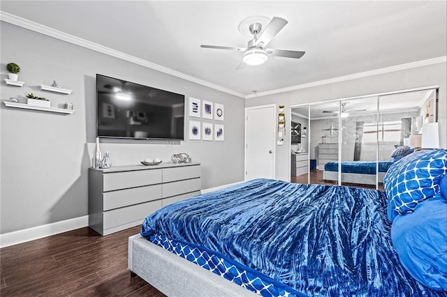 bedroom featuring ornamental molding, dark hardwood / wood-style floors, ceiling fan, and a closet