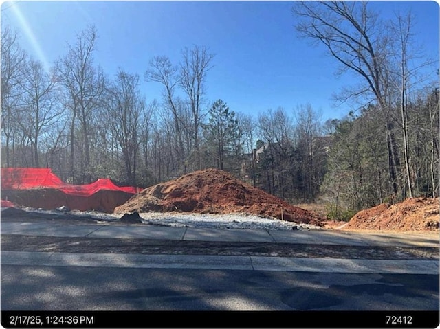 5129 Glen Forrest Dr, Flowery Branch, GA 30542