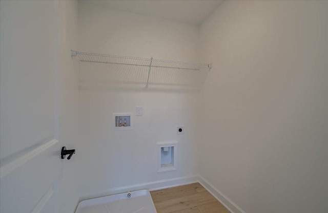 113 Priestwood Ln, Acworth, GA 30102 - spacious closet with carpet floors and visible vents