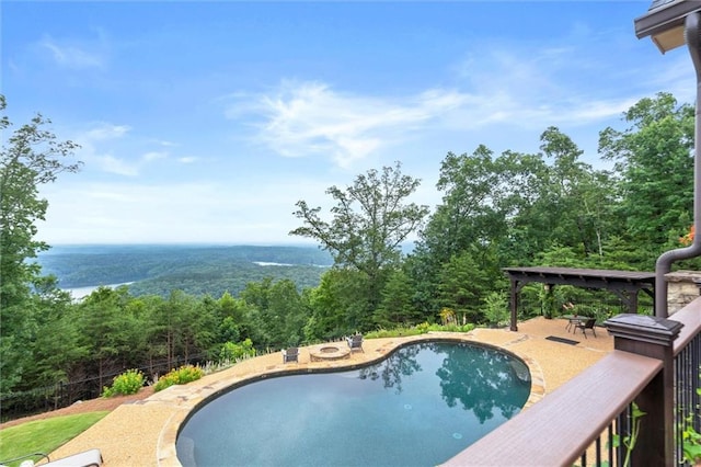49 Waterside Dr SE, Cartersville, GA 30121 - swimming pool with a wooded view and a patio area
