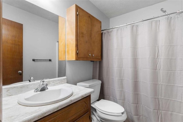 1757 Mystery Cir SW, Conyers, GA 30094 - full bathroom featuring vanity, toilet, curtained shower, and a textured ceiling