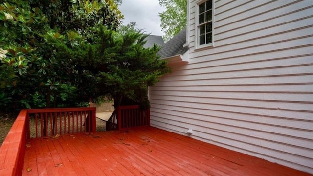 1200 Larson Ln SW, Marietta, GA 30064 - view of wooden deck