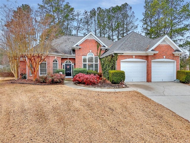 view of front facade with a garage