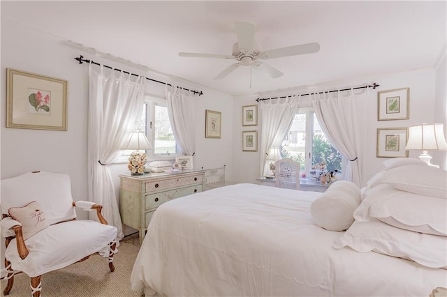 bedroom featuring a ceiling fan